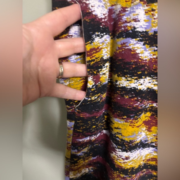 Nike Sportswear Essentials Womens Plus Size Camo Fleece Curve Pants Size 2X - Picture 4 of 9